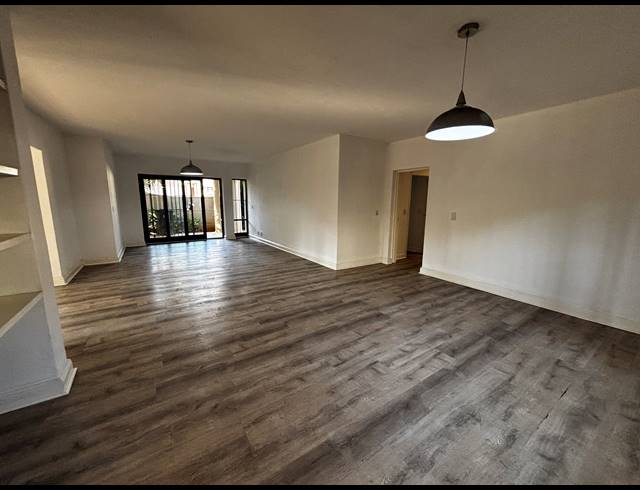 4 BEDROOM APARTMENT FOR SALE IN MORNINGSIDE
